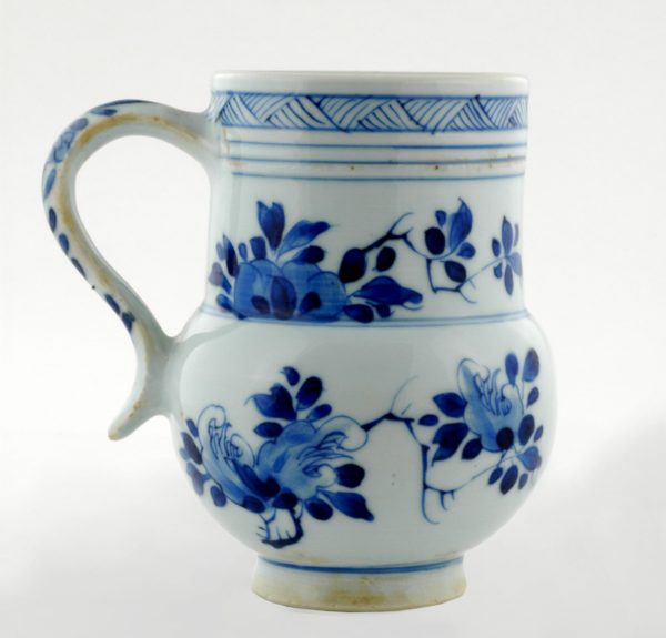 Good Chinese Export Porcelain Mug